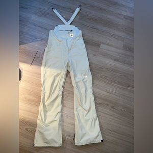 Burton snow bib